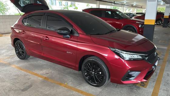HONDA CITY 1.5 i-VTEC FLEX HATCH TOURING SPORT CVT HONDA CITY 1.5 i-VTEC FLEX HATCH TOURING SPORT CVT